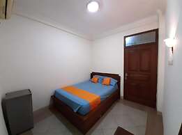 OYO 91327 Residence 38