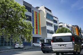 Super OYO 91328 Fiducia Capsule Hotel