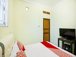 OYO 91314 Zein House