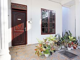 OYO 91314 Zein House