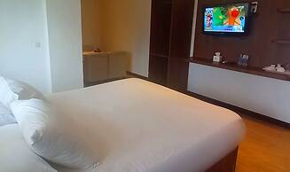 Hotel Aruni Ancol