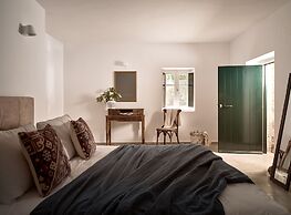 Dounias Village Home