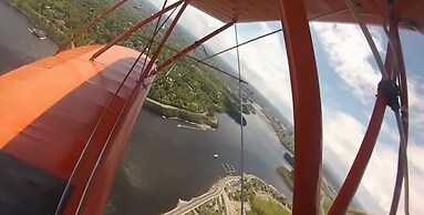 Kokomo Inn - Tropical Riverfront B&B