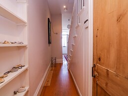 6 Gloster Terrace