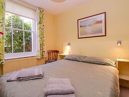 6 Gloster Terrace