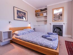 6 Gloster Terrace