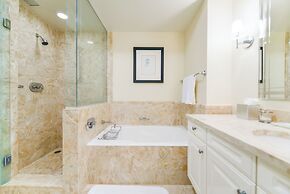 Luxury Condos at Four Seasons