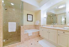 Luxury Condos at Four Seasons