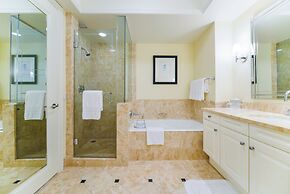 Luxury Condos at Four Seasons