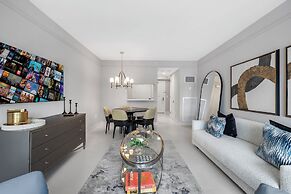 Luxury Condos at Four Seasons