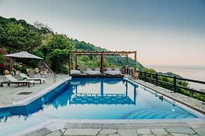 Elysian Luxury Villa Pelion