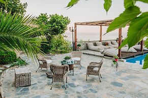 Elysian Luxury Villa Pelion