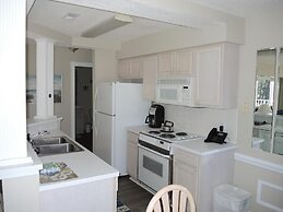 407 2 Bedroom Villa by RedAwning