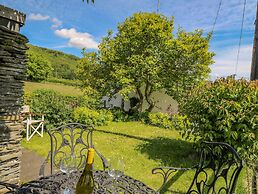 Bryniau Bychain Cottage