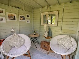 Bryniau Bychain Cottage