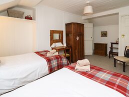 Bryniau Bychain Cottage