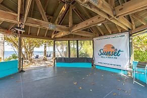 502 Little Harbor Inn