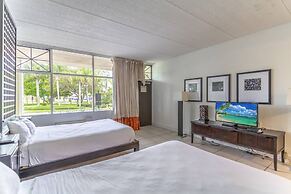 502 Little Harbor Inn