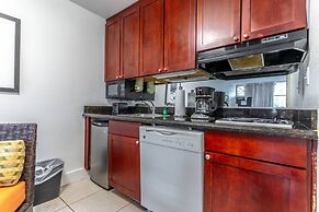 502 Little Harbor Inn