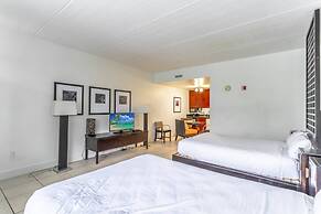 502 Little Harbor Inn