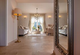 Inland villa Senses with pool and spa