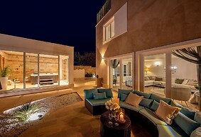 Inland villa Senses with pool and spa