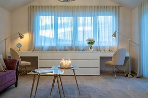 Inland villa Senses with pool and spa