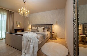 Inland villa Senses with pool and spa