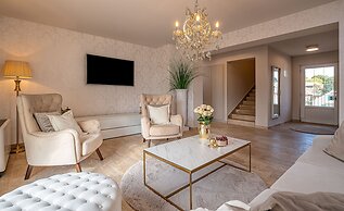 Inland villa Senses with pool and spa