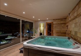 Inland villa Senses with pool and spa