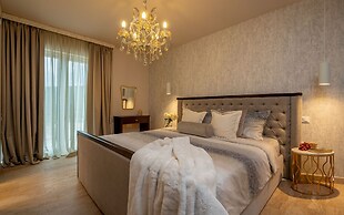 Inland villa Senses with pool and spa