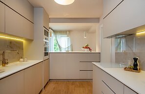 Inland villa Senses with pool and spa