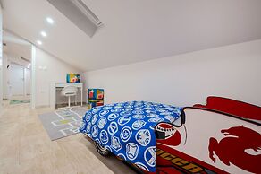 Inland villa Senses with pool and spa