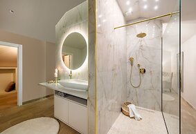 Inland villa Senses with pool and spa