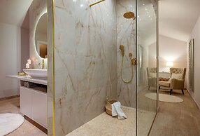 Inland villa Senses with pool and spa