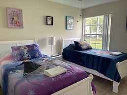 LOVELY LUXURY APARTMENT CLOSE DISNEY