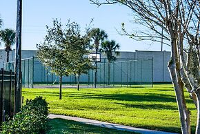 Beautiful 5/5 Bedroom Home!!!