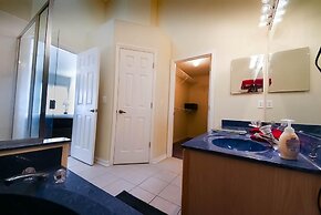 Beautiful 5/5 Bedroom Home!!!