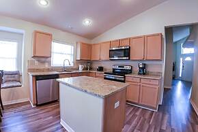 Beautiful 5/5 Bedroom Home!!!