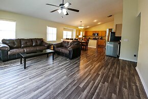 Beautiful 5/5 Bedroom Home!!!