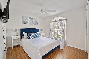 Private Pool and Game Room Near Disney!!!