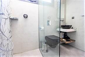 Akrotiri Olympus Luxury Suites