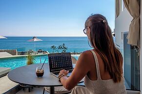 Akrotiri Olympus Luxury Suites