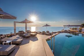 Akrotiri Olympus Luxury Suites