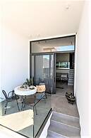 Akrotiri Olympus Luxury Suites