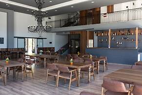 Le Ciel Hotels & Wellness Club