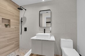 The St Laurent Social Club & Guest Rooms