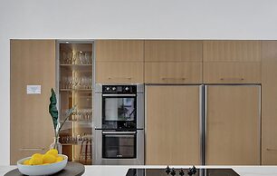 Sophia's Compound resort w heated pool