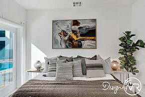 Sophia's Compound resort w heated pool