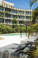 Mistiq Gardens